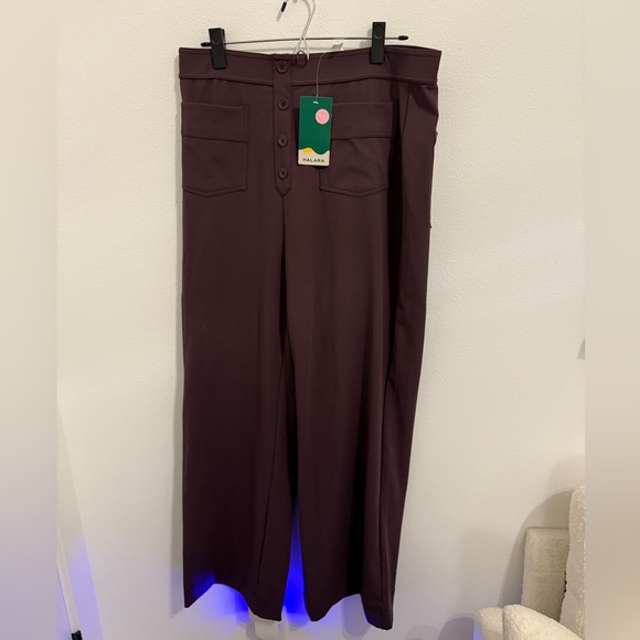 Halara High Waisted Button Multiple Pockets Straight Leg Casual Pants - Picture 2 of 4